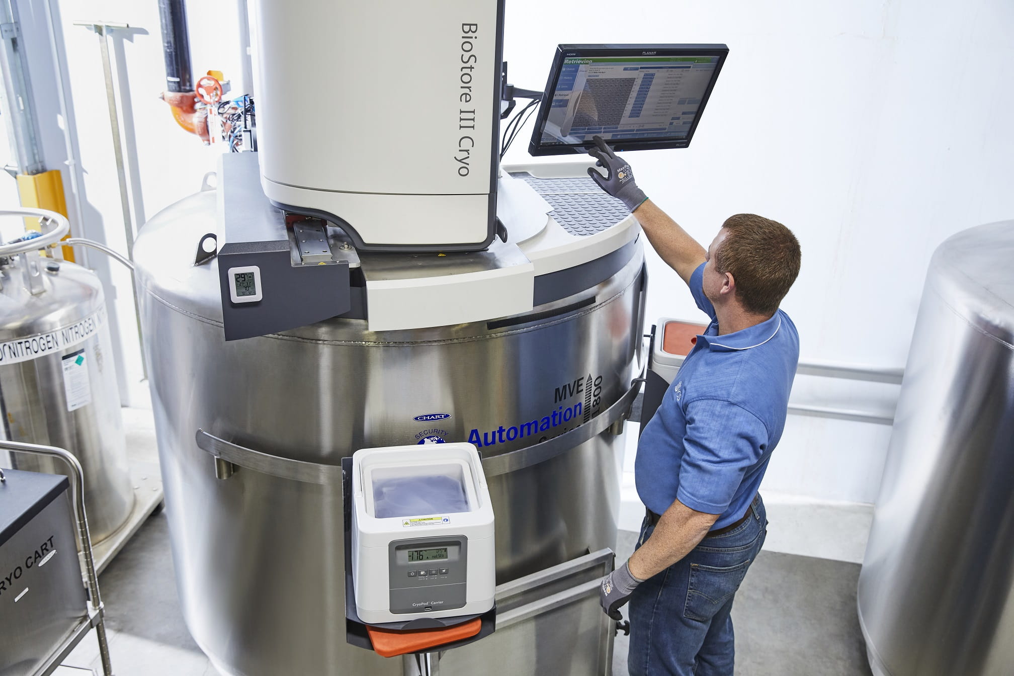 World Courier's cryogenic solutions